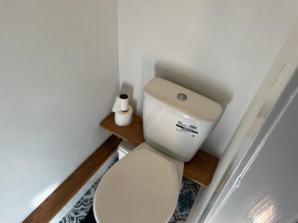 Luxury 2 Bed Apartment Great Location Stoke-on-Trent Экстерьер фото